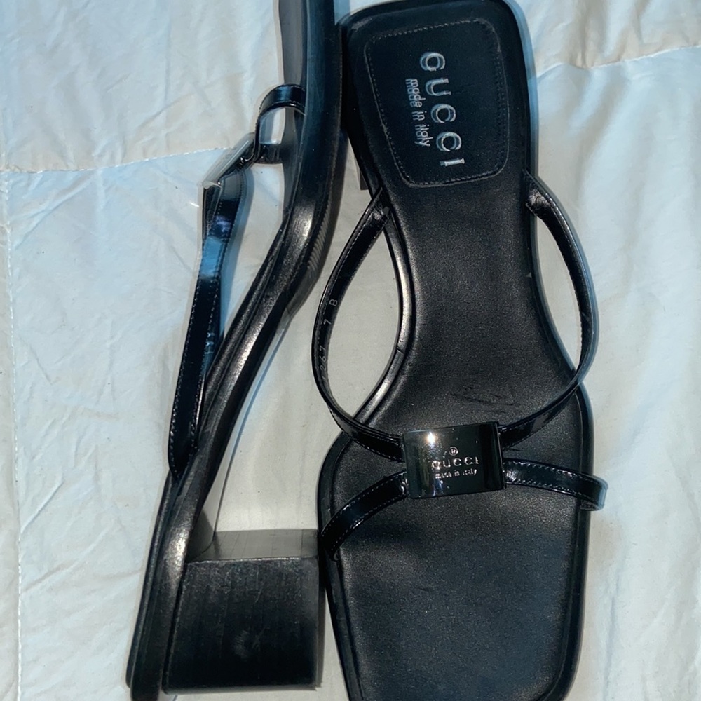 Gucci Sandals. Black, size 7